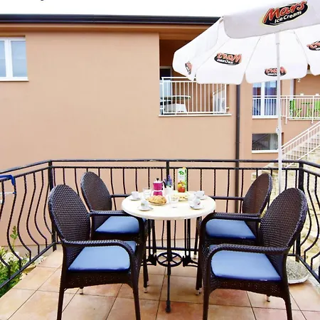 Family Friendly With A Swimming Pool Tar, Porec - 22755 Tar-Vabriga