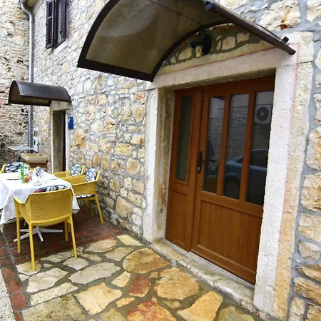 Family-friendly With Swimming Pool Tar - Porec - 22755 * Tar-Vabriga